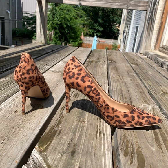 Steve Madden Leopard Heels - Picture 3 of 3
